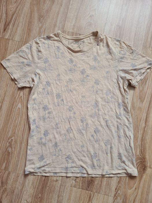 T-shirt meski, beżowy w palmy.