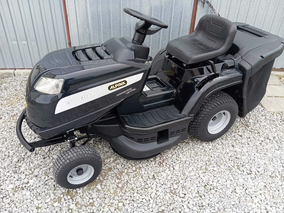 Kosiarka,  traktorek ,Stiga/Alpina BT84 , Briggs 12.5 kM  , z koszem