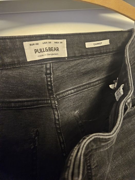 Spodnie męskie firmy ZARA, PULL&BEAR.