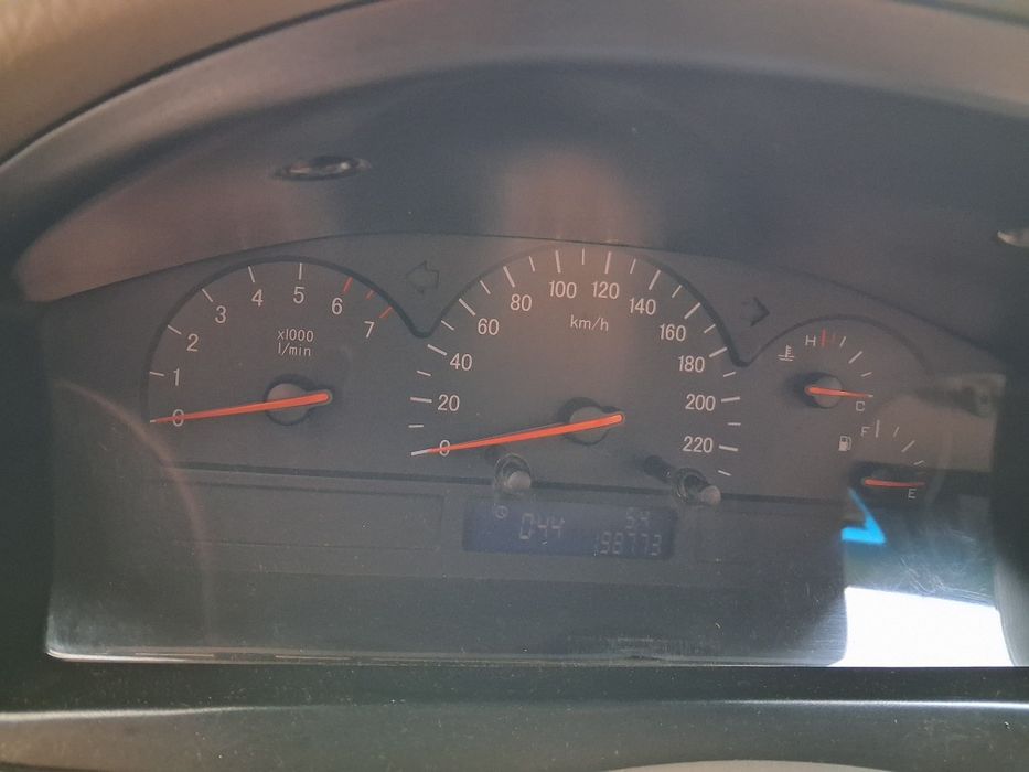 Продам авто Chery Elara