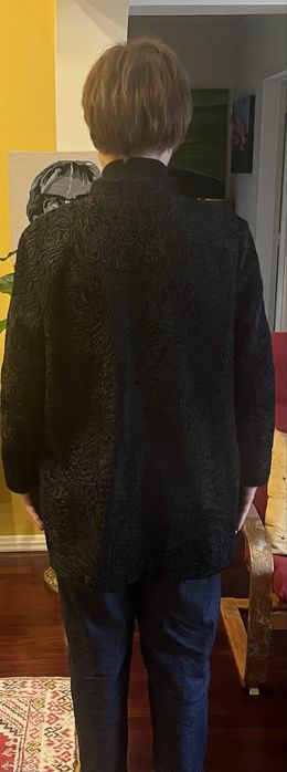 Casaco de Astrakan, muito bom