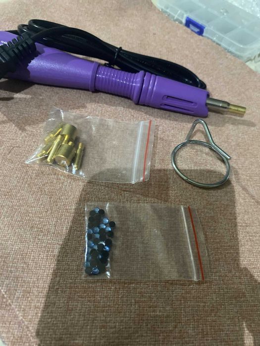 Термоаппликатор для страз з насадками для рукоділля