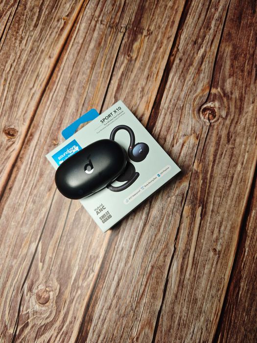 Навушники Anker Soundcore Sport X10