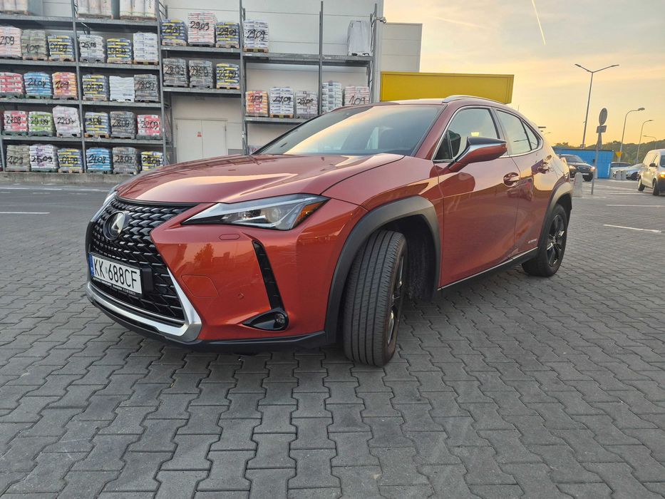 Lexus UX