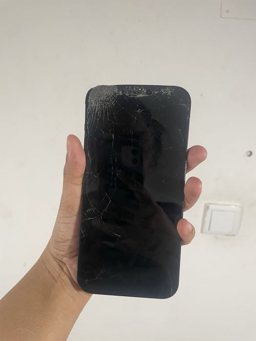 Iphone 12 pro max para peças