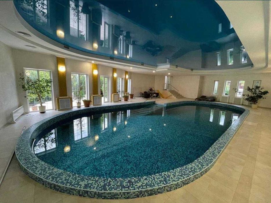 Аренда эксклюзивного домовладения  с бассейном   (Конча-Заспа)