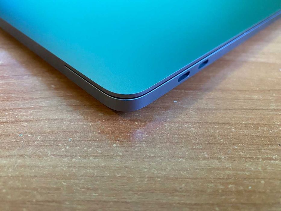 MacBook Pro 15, 2019, Intel Core i7