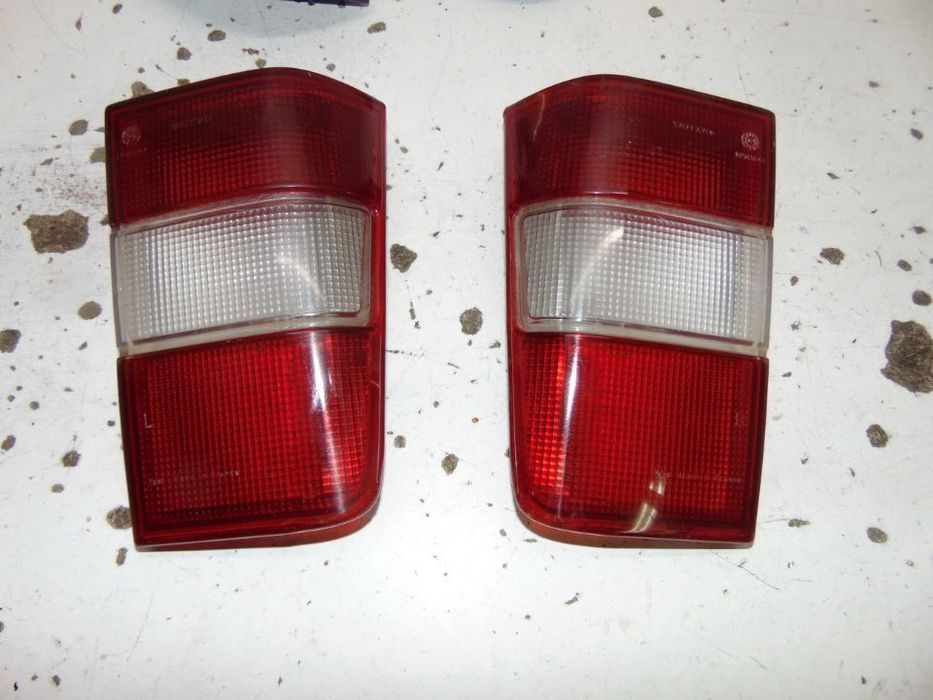 Volvo 244/850 farolins