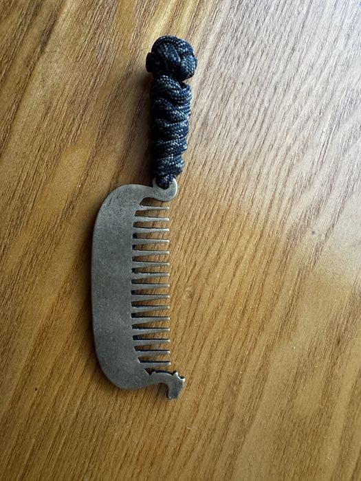 Гребінець «драккар» з темляком