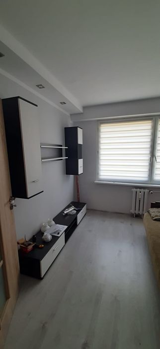 Wynajmę trzypokojowe mieszkanie .(Rezerwacja)