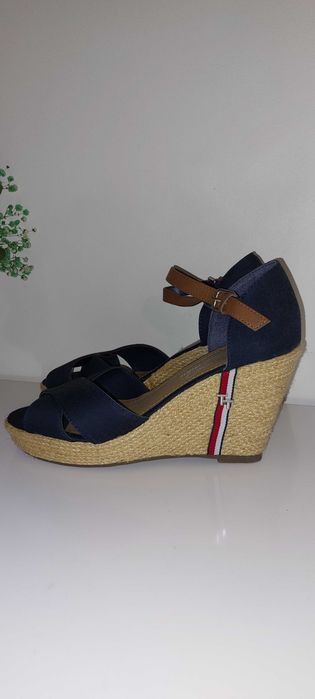 Sandały na koturnie espadryle granat Tommy Hilfiger 39 | NOWE