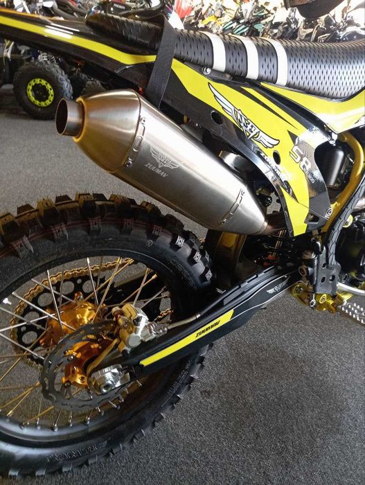 Мотоцикл ZUUMAV S8 FULL PRO (S8-KE300)