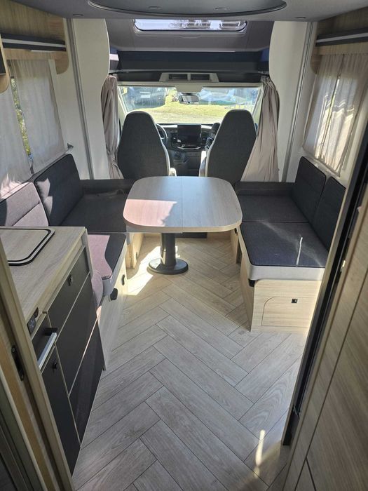 Kamper Chausson 720 , 2025  Nowy!! automat , 5 osób