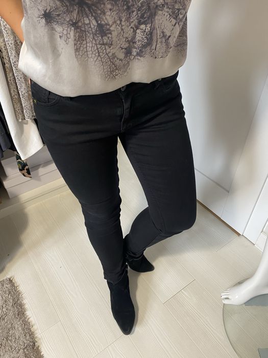 Czarne spodnie jeansowe Tiger 30/32 rurki