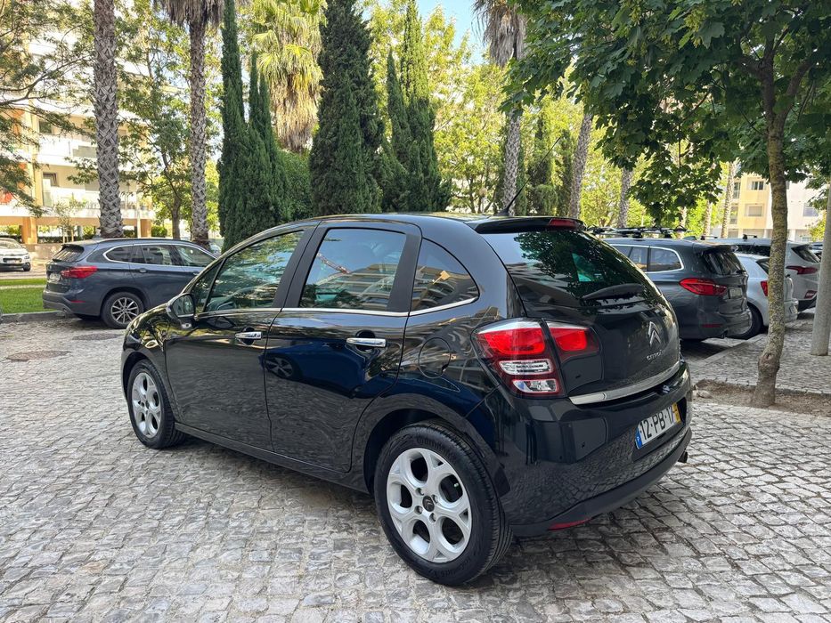 Citroen C3 1.4 HDI 68 cv Nacional (93.490 km )
Apenas ( 93.490 km )
