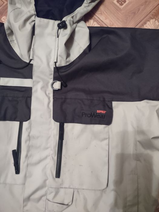 Продам куртку Рапала