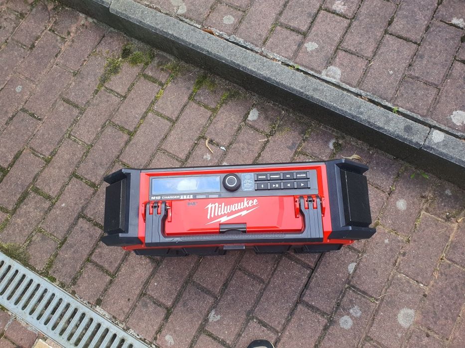 Radio Milwaukee packout m18