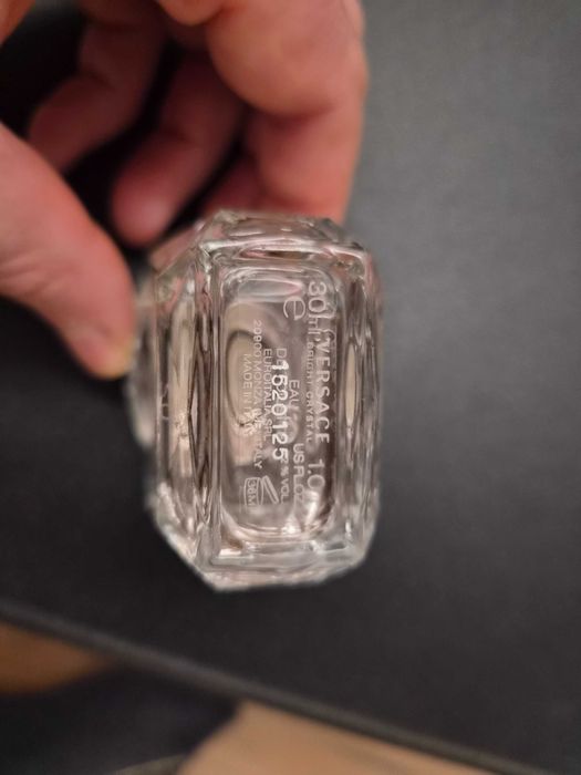 2 miniaturas Versace Yellow Diamond e Bright Crystal
