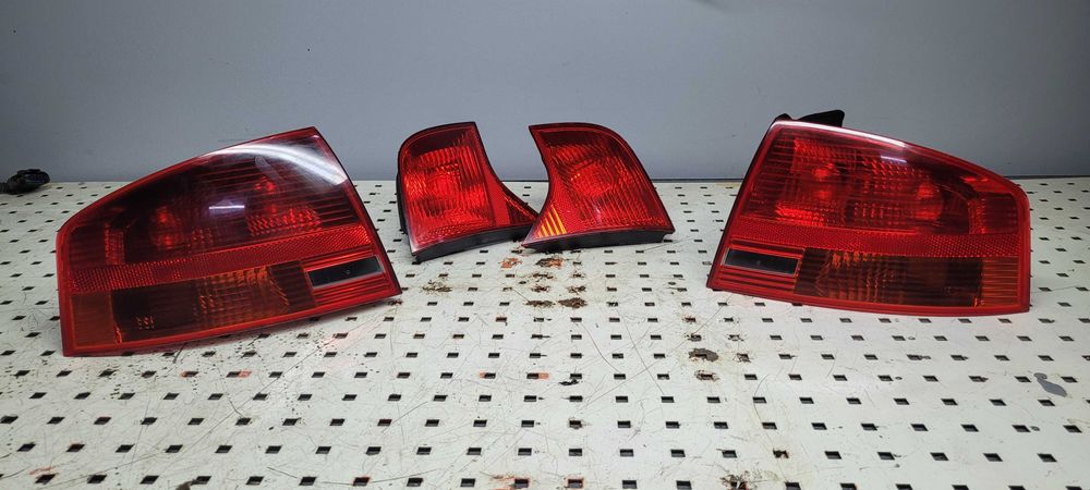 Lampy Tył Audi A4 B7 Sedan  Lampa Lewa Prawa Komplet 4szt