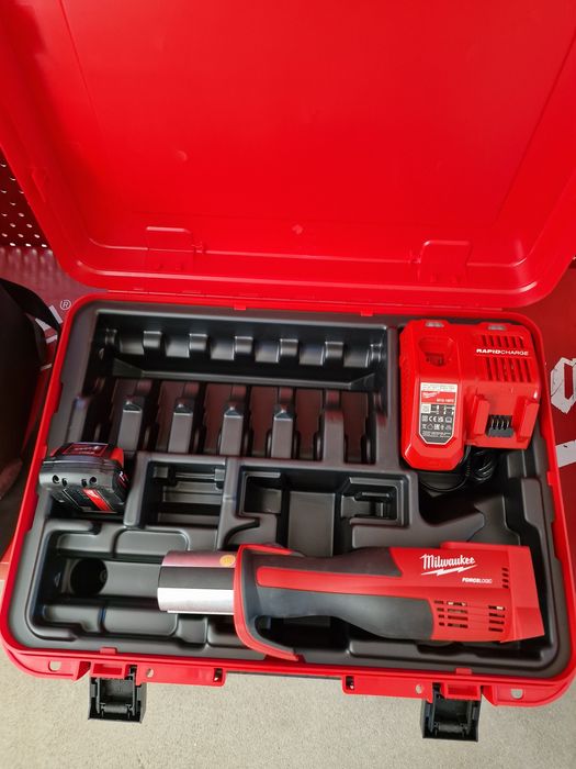 Zaciskarka Milwaukee M18 BLHPT zestaw  Novopress ACO 203Geberit