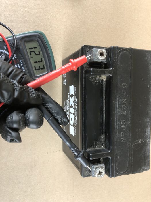 Akumulator Motocyklowy EXIDE ETZ9-BS NON SPILLABLE 0.8A x 5~10Hrs
