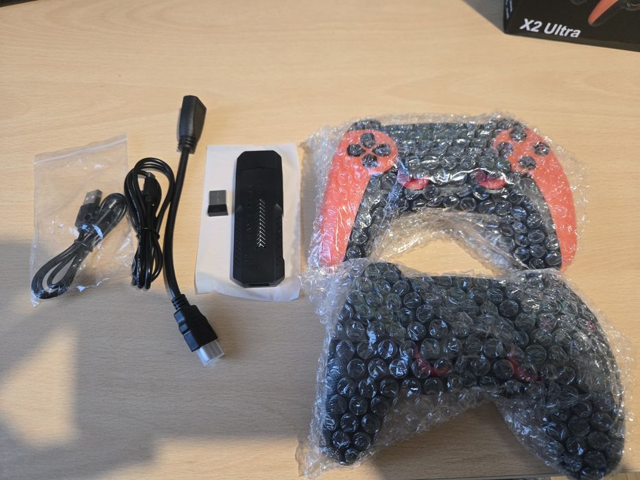 Konsola retro TV gra HDMI 2 PADY bezprzewodowe 40000 gier