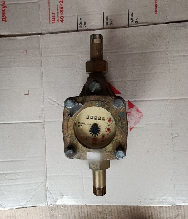 Лічильник води.            .