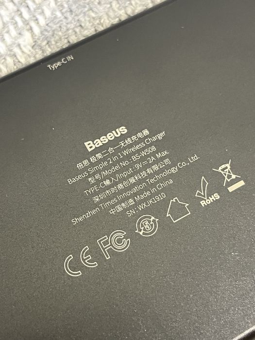 Baseus Simple 2 in 1 Wireless Charger 18W BS-W508. Безпровідна зарядка