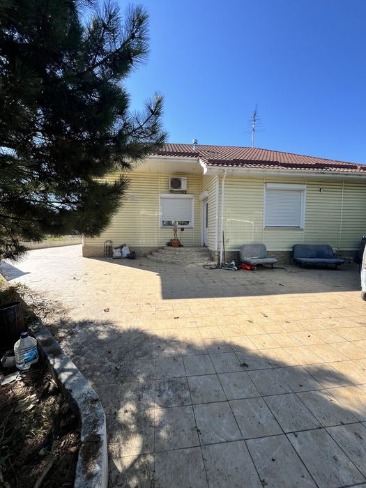 Продам современный дом 250 м² | 13 соток | бассейн, сауна | солнечная станция 15 кВт