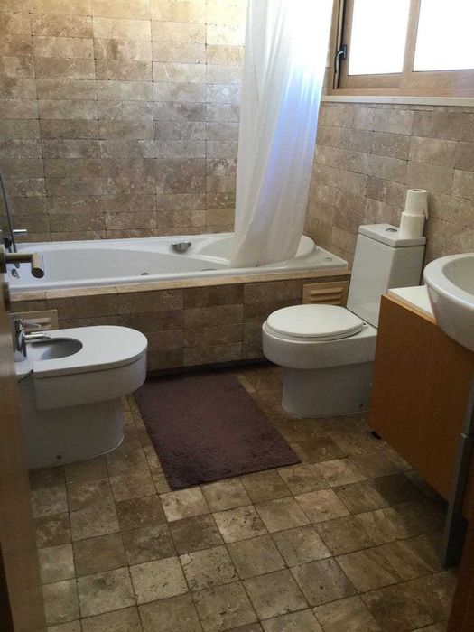 Moradia com 5 quartos em Monte Francisco, jacuzzi, parking, mobiliada