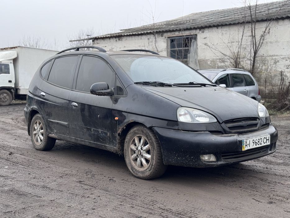 Шевроле Такума.