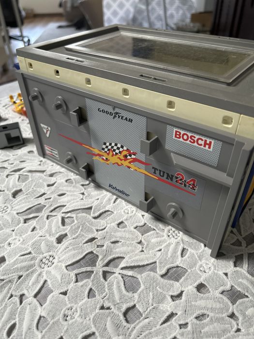 Garaż Playmobil ludzik