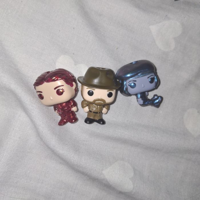 Фігурки Stranger Things, Оді з ізнанки (підставка під телефон)