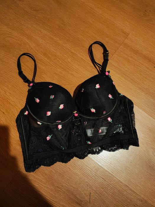 Biustonosz koronkowy stanik seksowny 75A