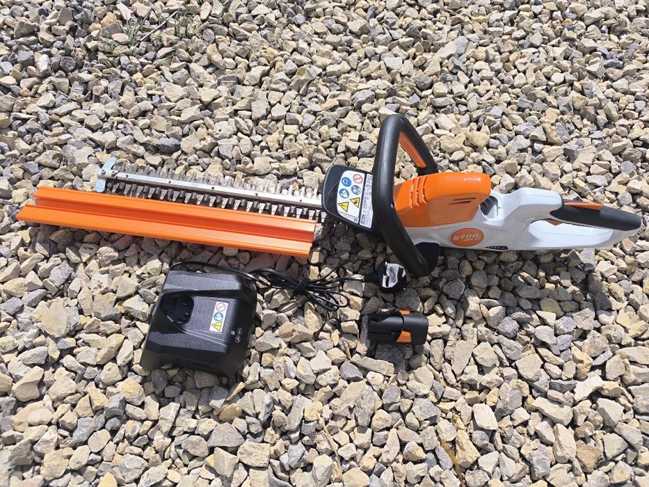 Nożyce elektryczne akumulatorowe Stihl HSA30 50 cm 10V
Nożyce elektryc