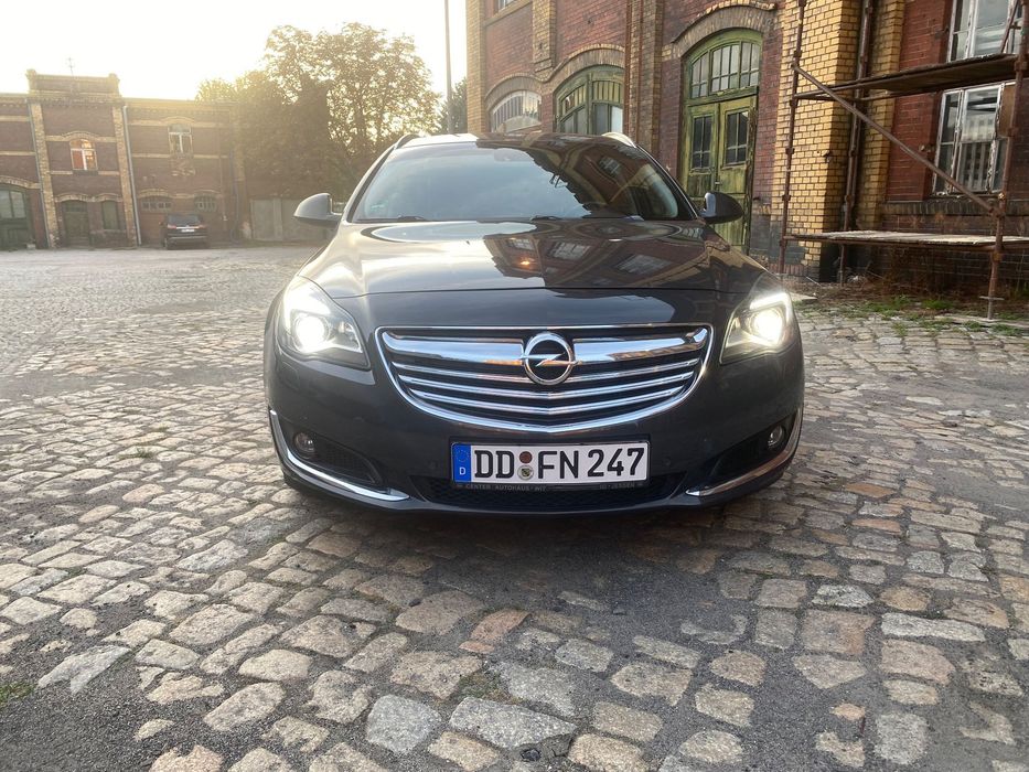 Opel Insignia Bezwypadkowy !!! Serwisowany !!!