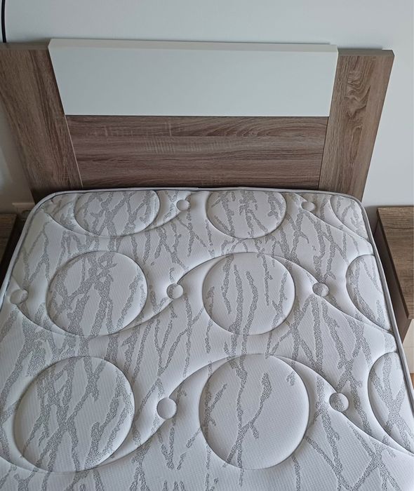 Cama de Solteiro (Como Nova)