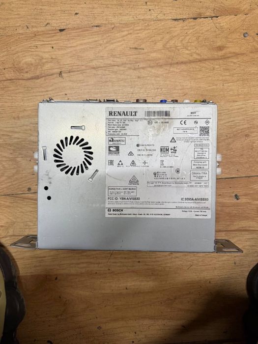 Блок мультимедії renault clio v