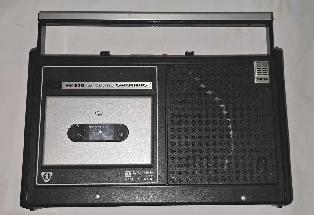 Magnetofon MK235 Grundig Unitra - uszkodzony