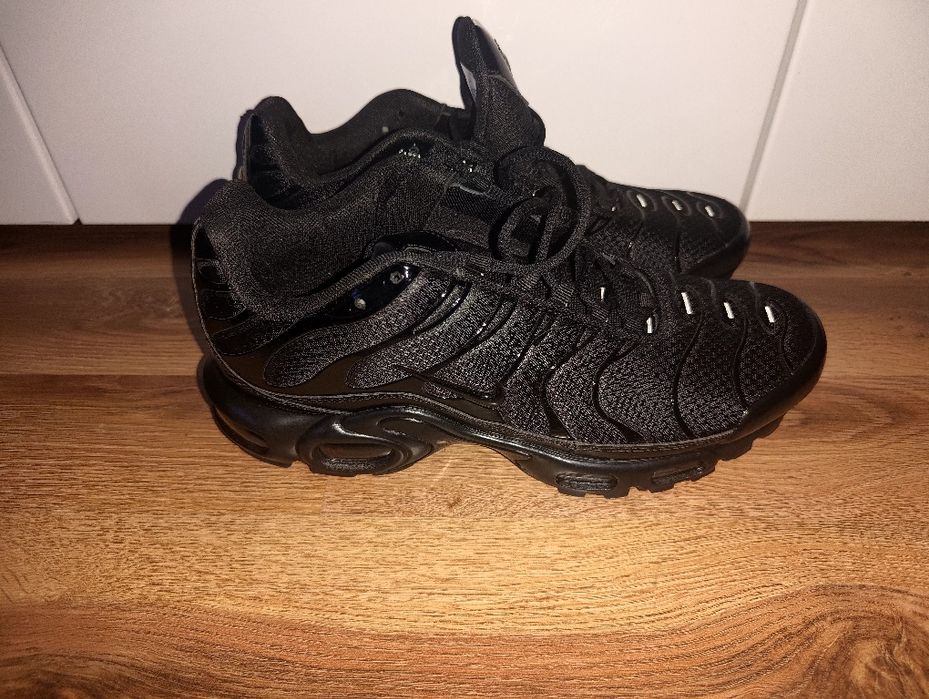 Nowe buty męskie 45