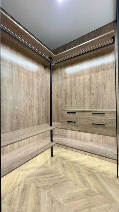 Продаж!!! 2-кімнатна квартира Варшавський 2 поверх 5 перепоступка