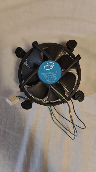 Процессор Intel Pentium g5400