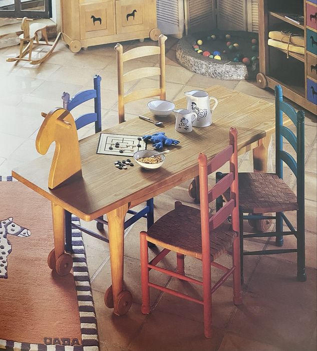 Mesa de criança em pinho nordico