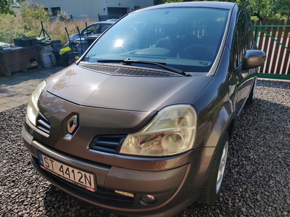 Renault Modus Grand 2012