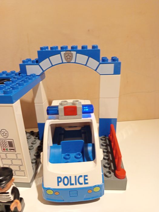 5602 komisariat policja LEGO Duplo