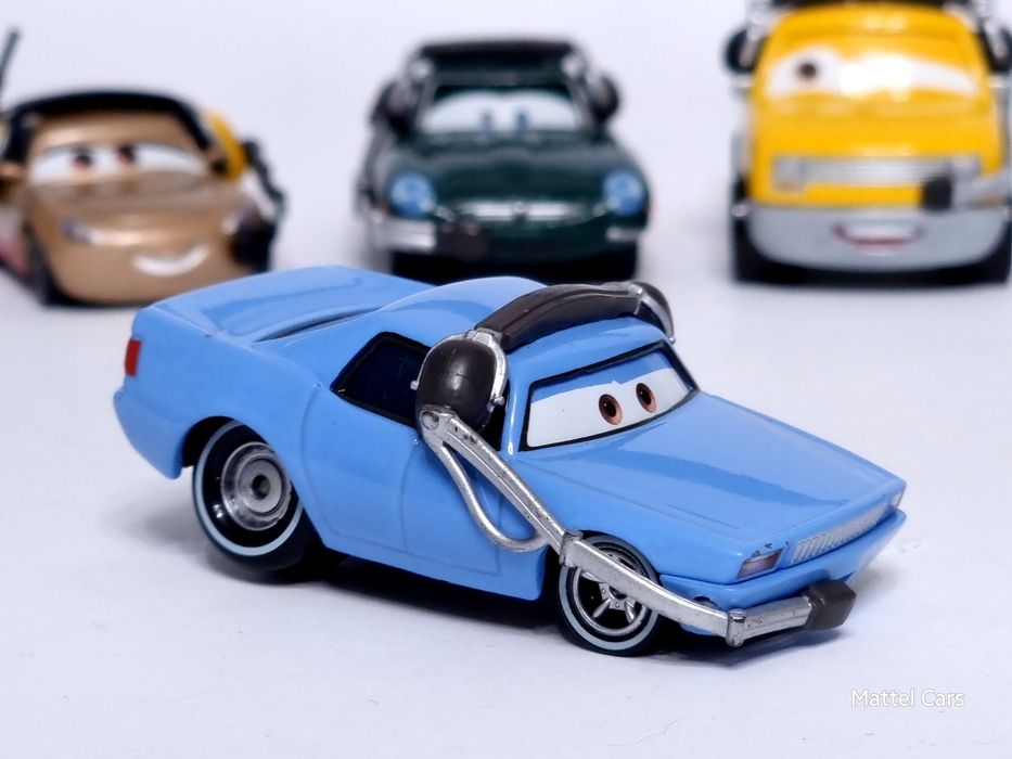 Тачки Маквин  mattel