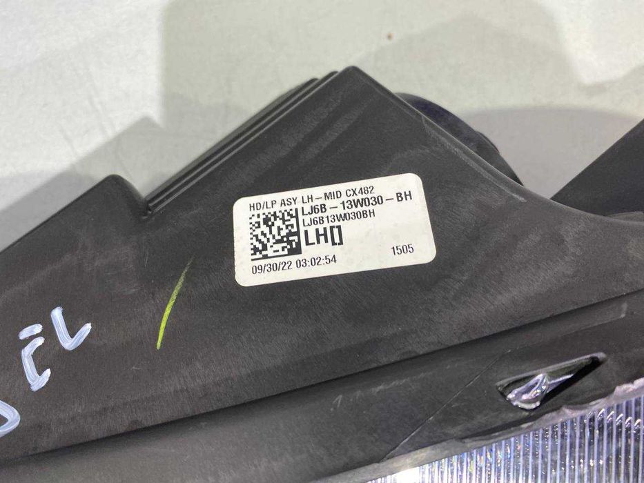 Фара ліва галоген + ЛЕД ДХО Ford escape mk4 форд ескейп мк4 2020+