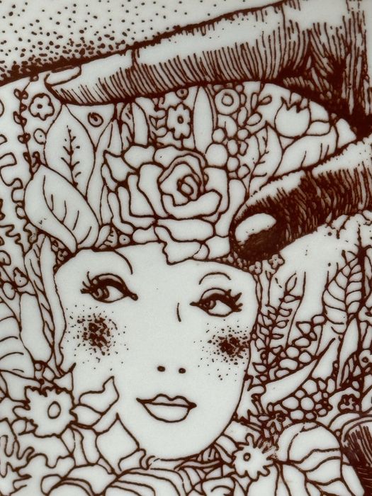 Talerz ozdobny z porcelany Wawel