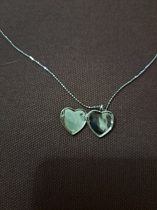 Colar em prata com coração