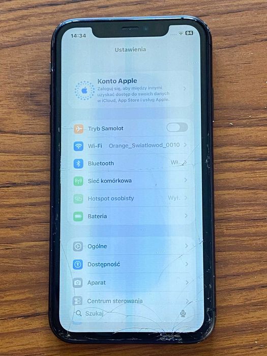 iPhone 11 64GB z wadami